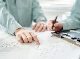 既存住宅状況調査技術者、住宅省エネルギー技術者の資格を保有